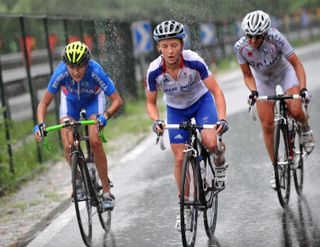 Pooley escapes women's Olympic road race