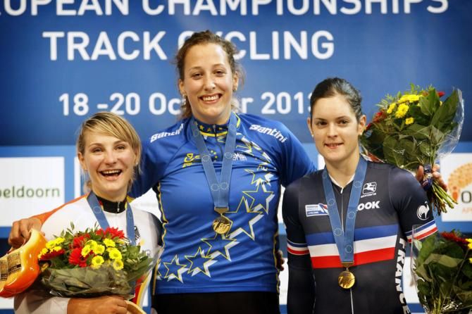 Elis Ligtlee on the top step of the podium