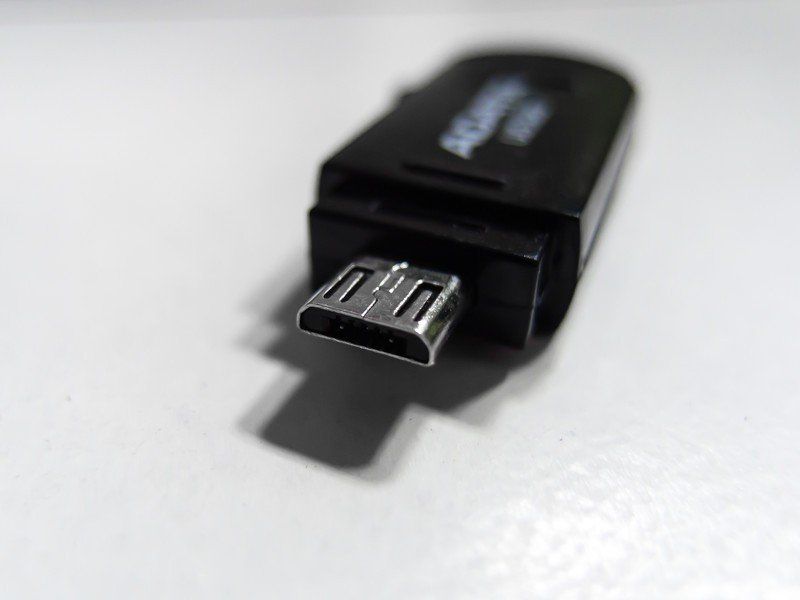 ADATA UD320