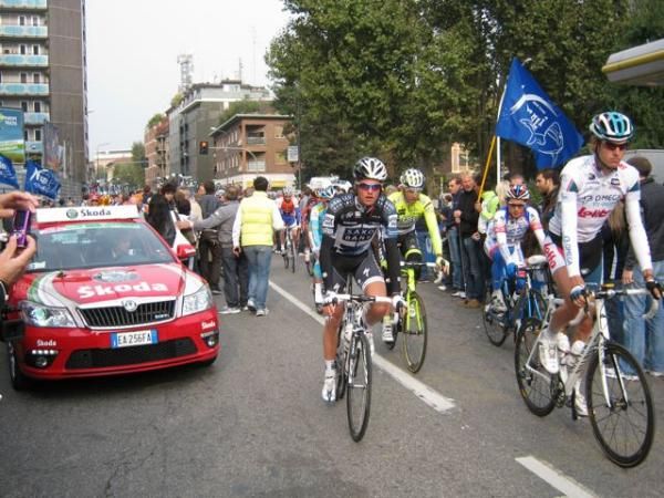 The riders roll out of Milan.