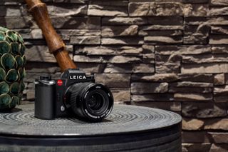 Leica SL3 front view