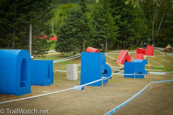 In the trials finals, competitors must ride over letters making up the words "Quebec" and "Canada"