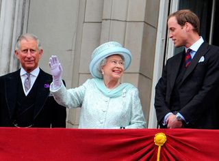 Prince Charles, Queen Elizabeth & Prince William
