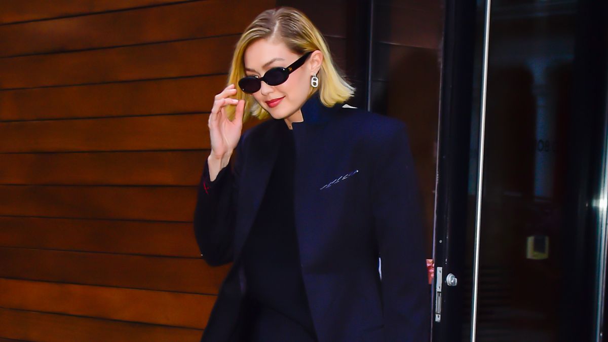 Gigi Hadid Wore the Legging Trend That Looks Good With Every Shoe