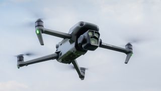 DJI Mavic 3 Pro-Drone in flight (16 by 9 format).