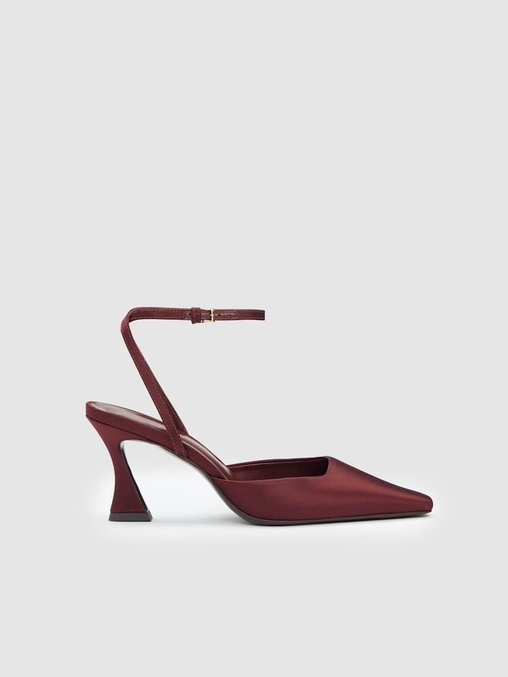 Natasha Pump