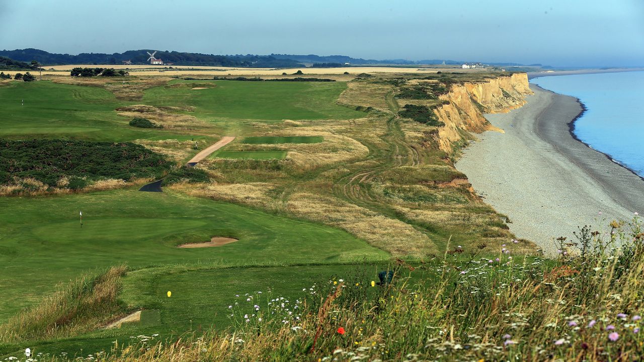 Sheringham Golf Club - 6th hole