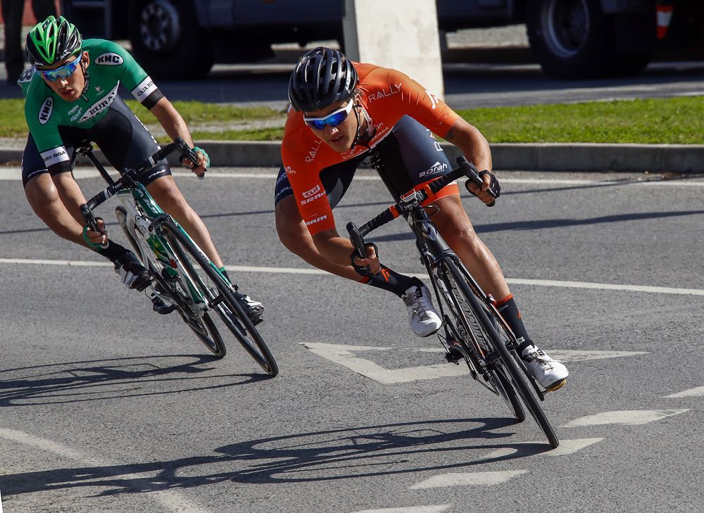 Adam de Vos (Rally Cycling)