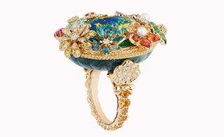 ‘Versailles, act II’ collection metal basket of flowers ring