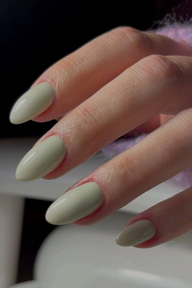 Limewash nails @meraki_nails_cardiff