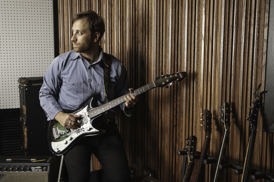 Katedral sikring masse The Black Keys' Dan Auerbach Discusses New Album, 'Turn Blue' | Guitar World