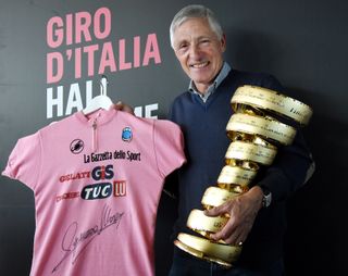 Francesco Moser inducted to the Giro d'Italia hall of fame