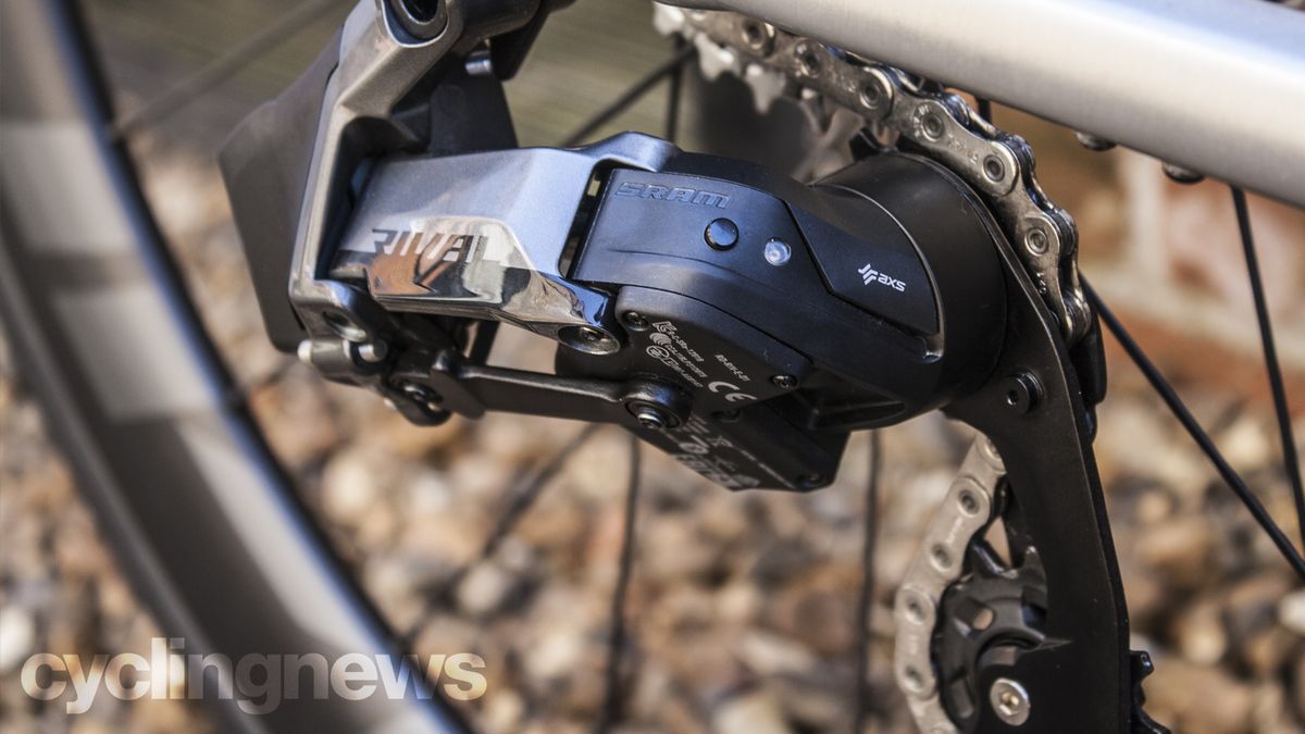 SRAM Rival eTap AXS