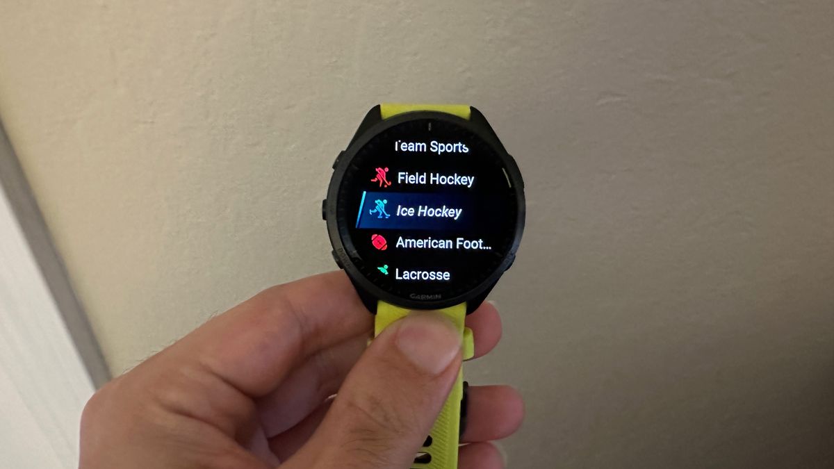 Beefy Garmin Venu 3 update adds skin temperature, glucose watch face