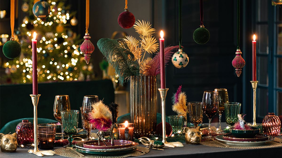 Christmas table centerpieces: 12 festive focal points | Homes &amp; Gardens