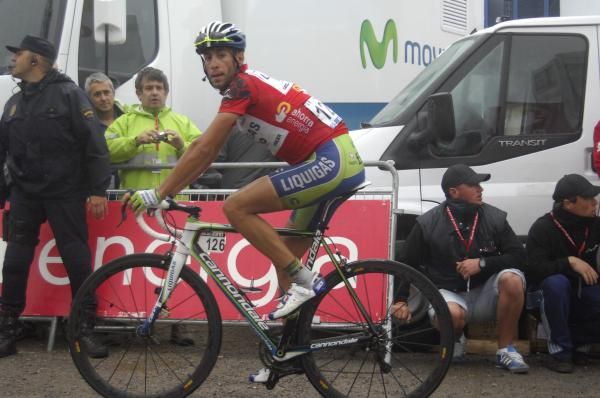 Vincenzo Nibali (Liquigas-Doimo) held his overall lead.