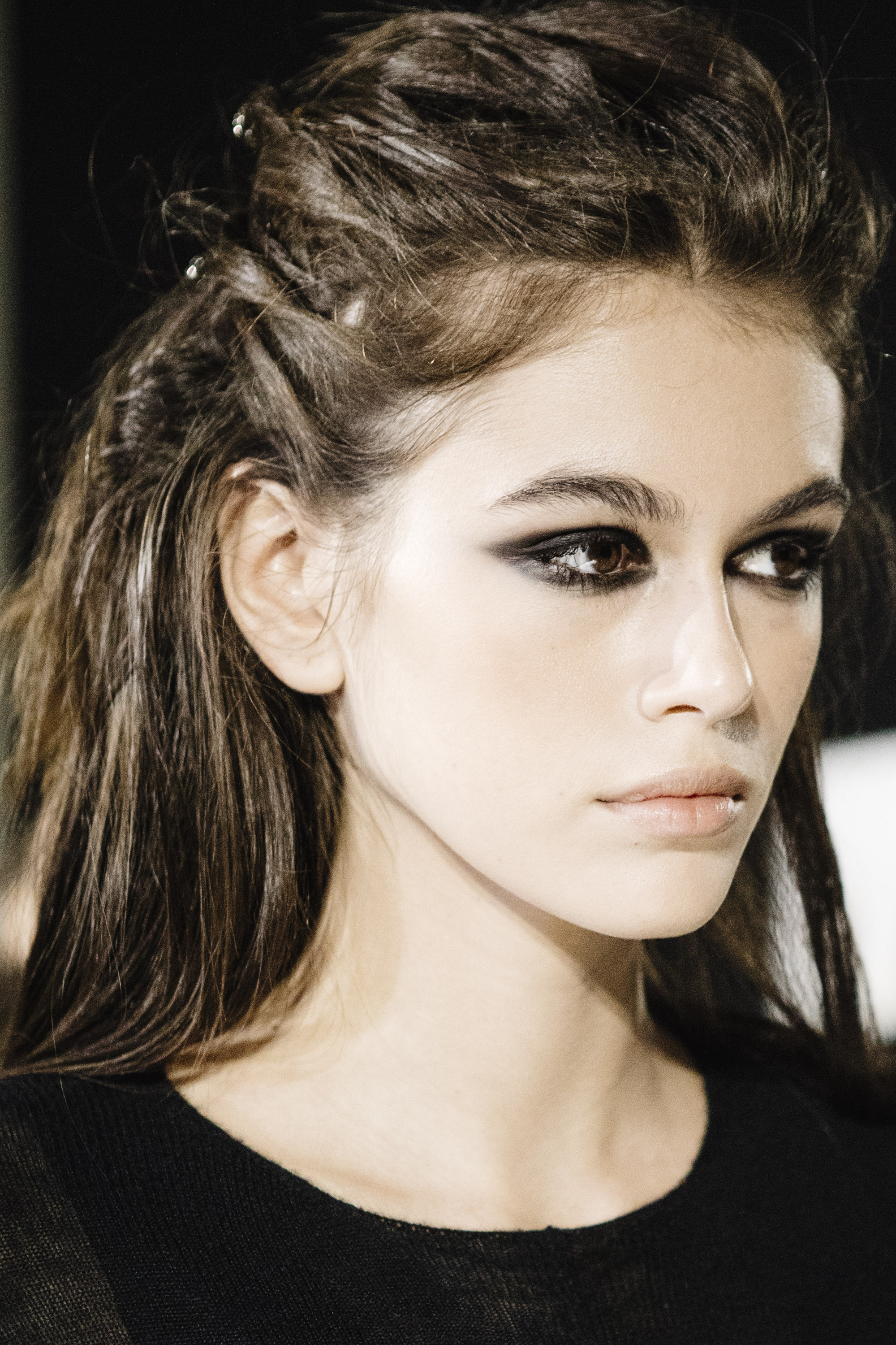 smokey eye - Kaia Gerber