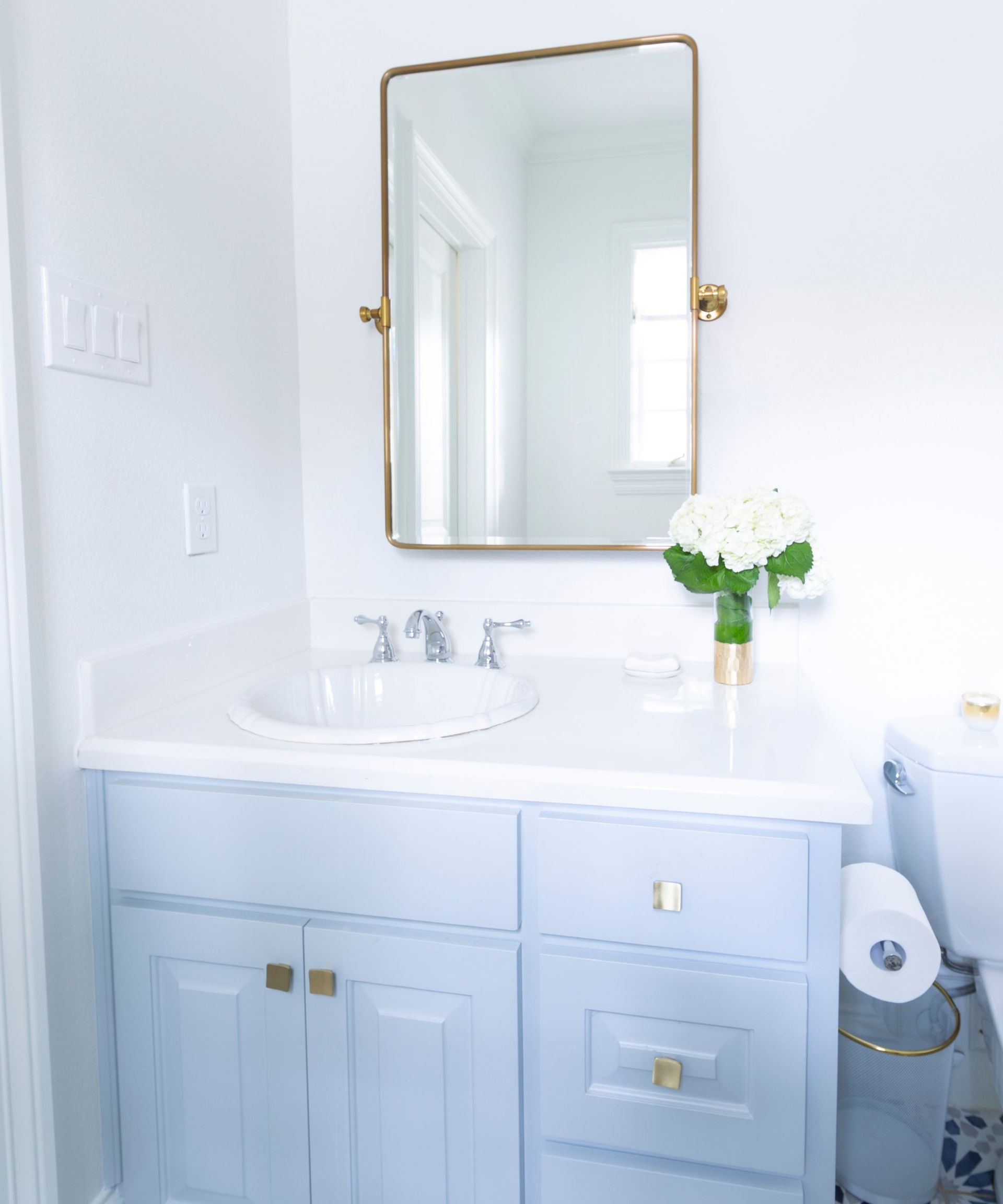 7 retro small bathroom ideas that are quirky and chic | Real Homes
