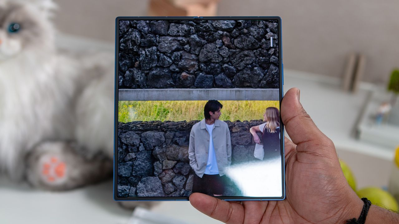 Samsung Galaxy Z Fold 7 pictures hands-on