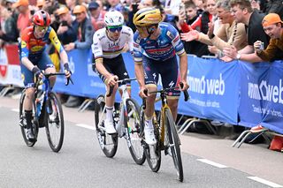 Remco Evenepoel leads out the three-way sprint at Amstel Gold Race 2025