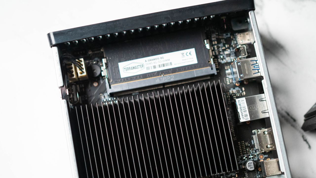 TerraMaster F4 SSD NAS review