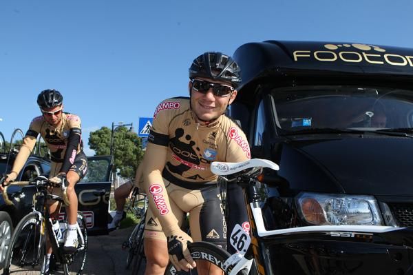 Michele Merlo (Footon Servetto) gets ready for the start of the Giro di Sardegna.