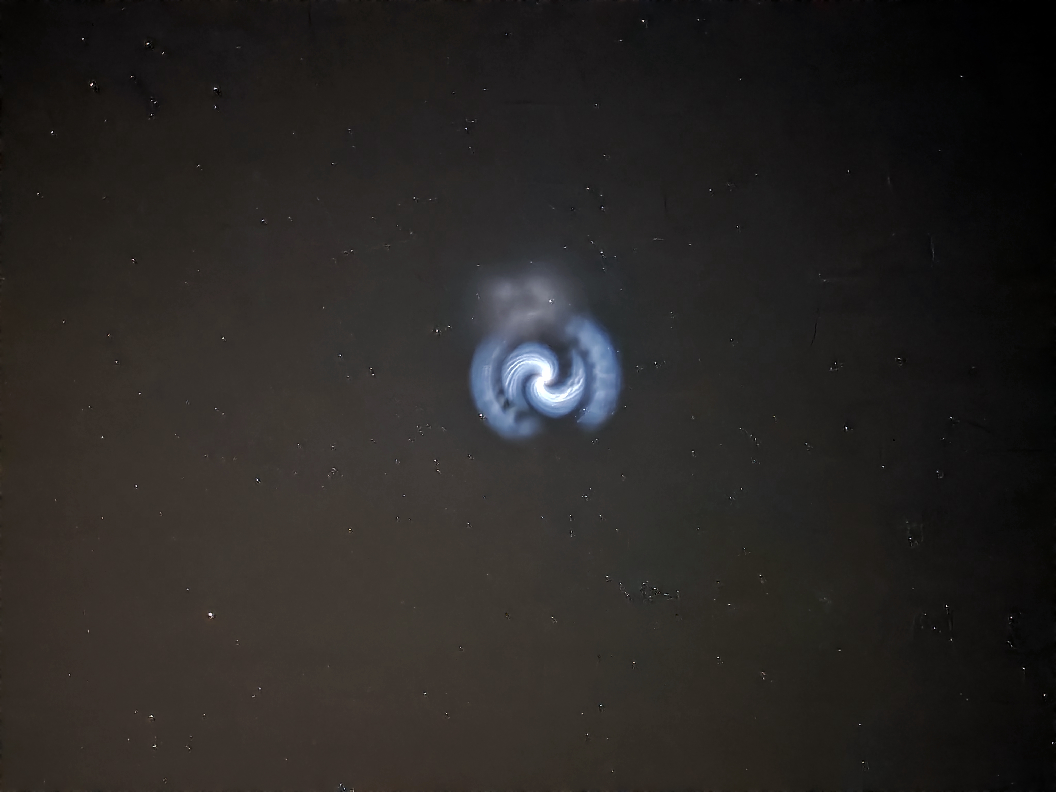 Una espiral azul capturada por Daniel Puchalski de Polonia el lunes (24 de marzo)