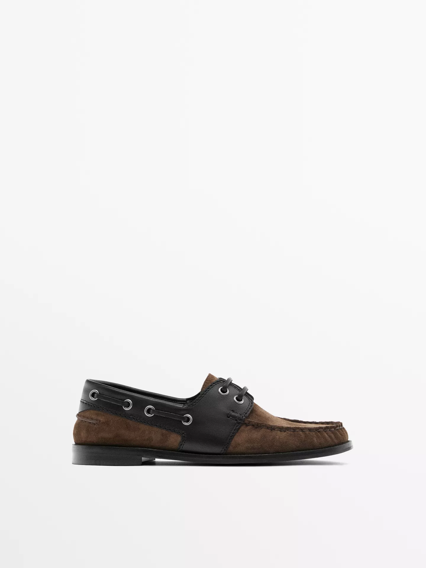 A pair of Massimo Dutti boat shoes.
