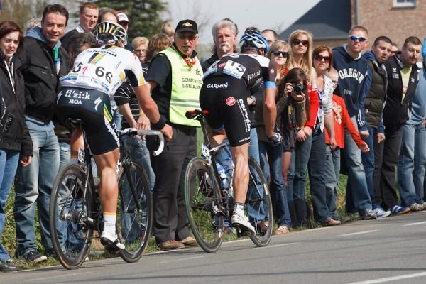 Two Germans, Klier and Degenkolb on the attack early in the day