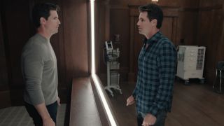 Robbie Amell in Upload