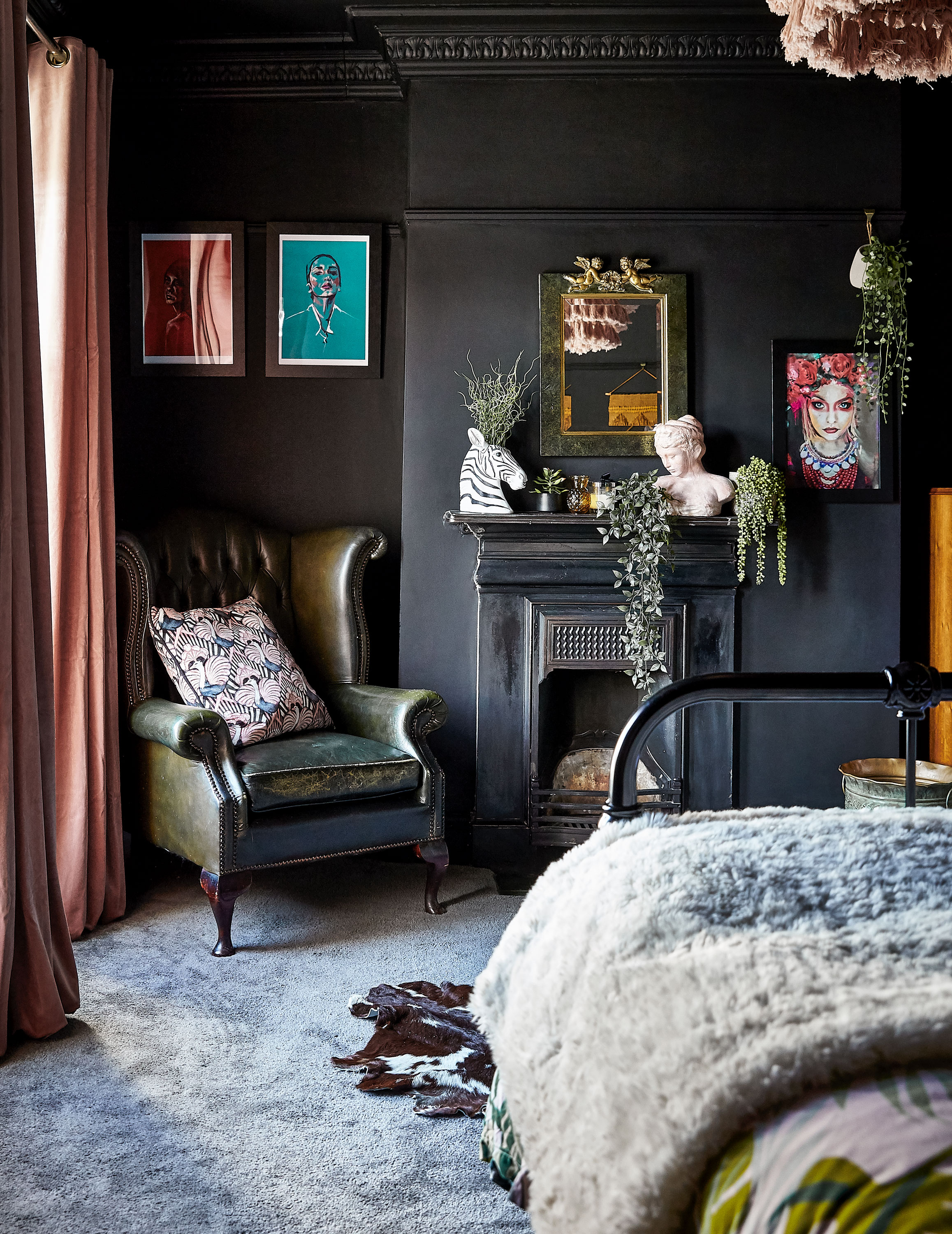 Gothic Glam A Dramatic Kitchen with Dark Accents and Ornate