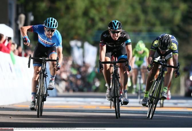 Nathan Haas (Garmin-Sharp) wins the sprint