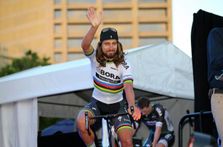 People's Choice Classic - Ewan beats Bennett and Sagan in People's Choice Classic