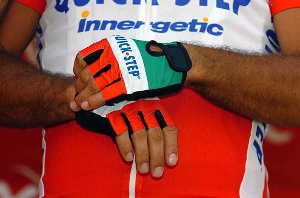 Italian coloured gloves for the Italian champ Bettini