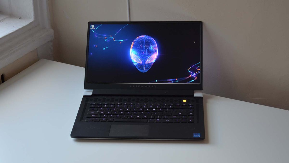 Alienware x15 R1