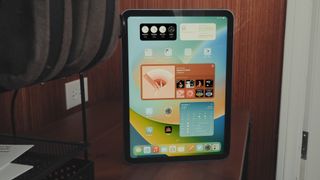 The Apple iPad (2022)