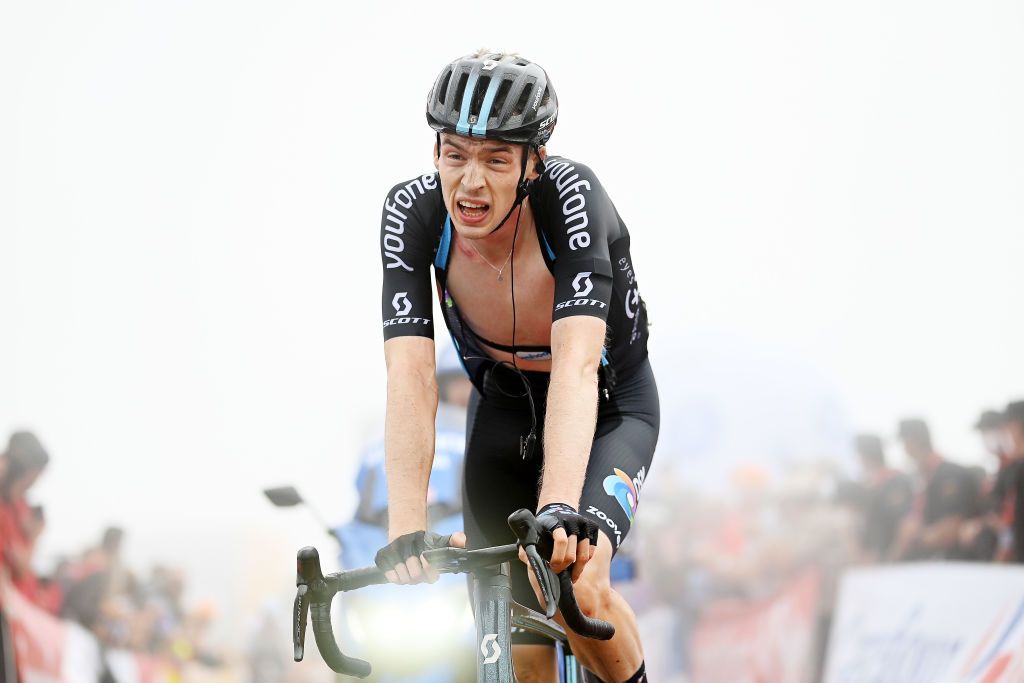 COLLU FANCUAYA SPAIN AUGUST 27 Thymen Arensman of Netherlands and Team DSM crosses the finish line during the 77th Tour of Spain 2022 Stage 8 a 1534km stage from Pola de Laviana to Collu Fancuaya 1084m LaVuelta22 WorldTour on August 27 2022 in Collu Fancuaya Spain Photo by Tim de WaeleGetty Images