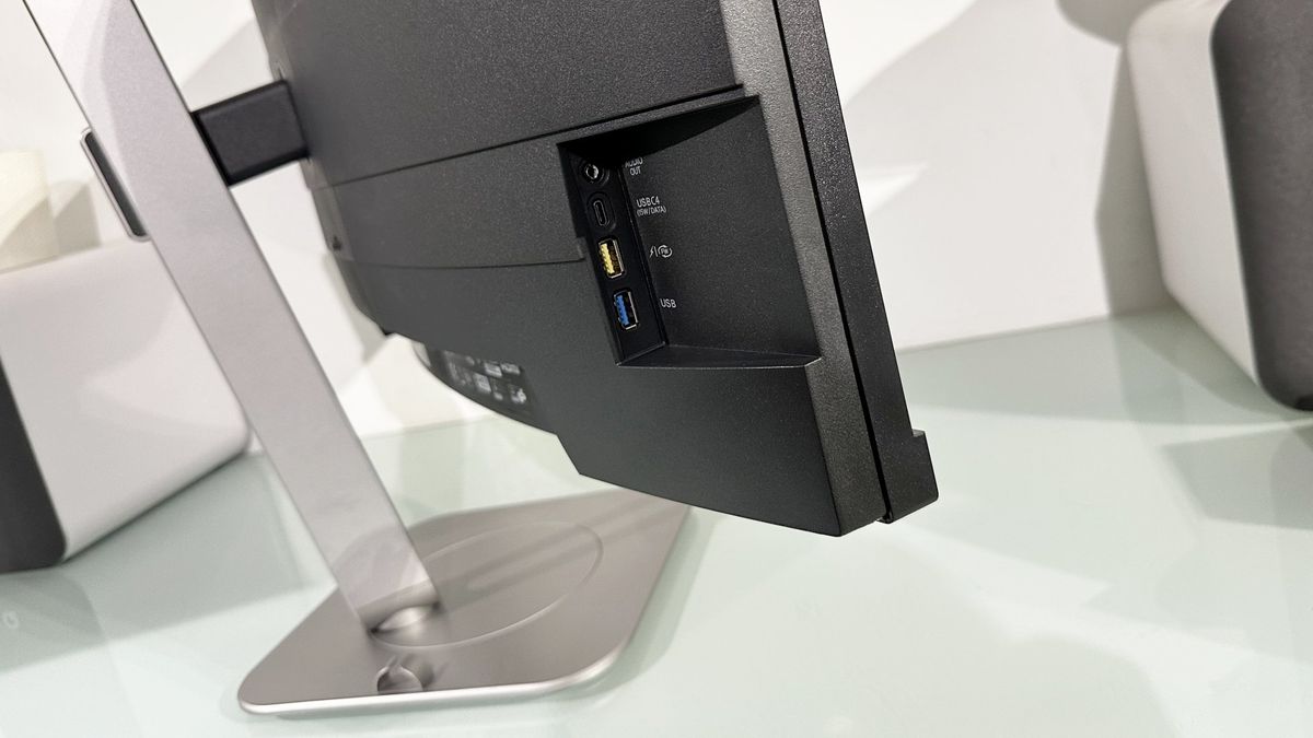 The Philips 34B2U5900C 5K2K monitor in a home office during our testing