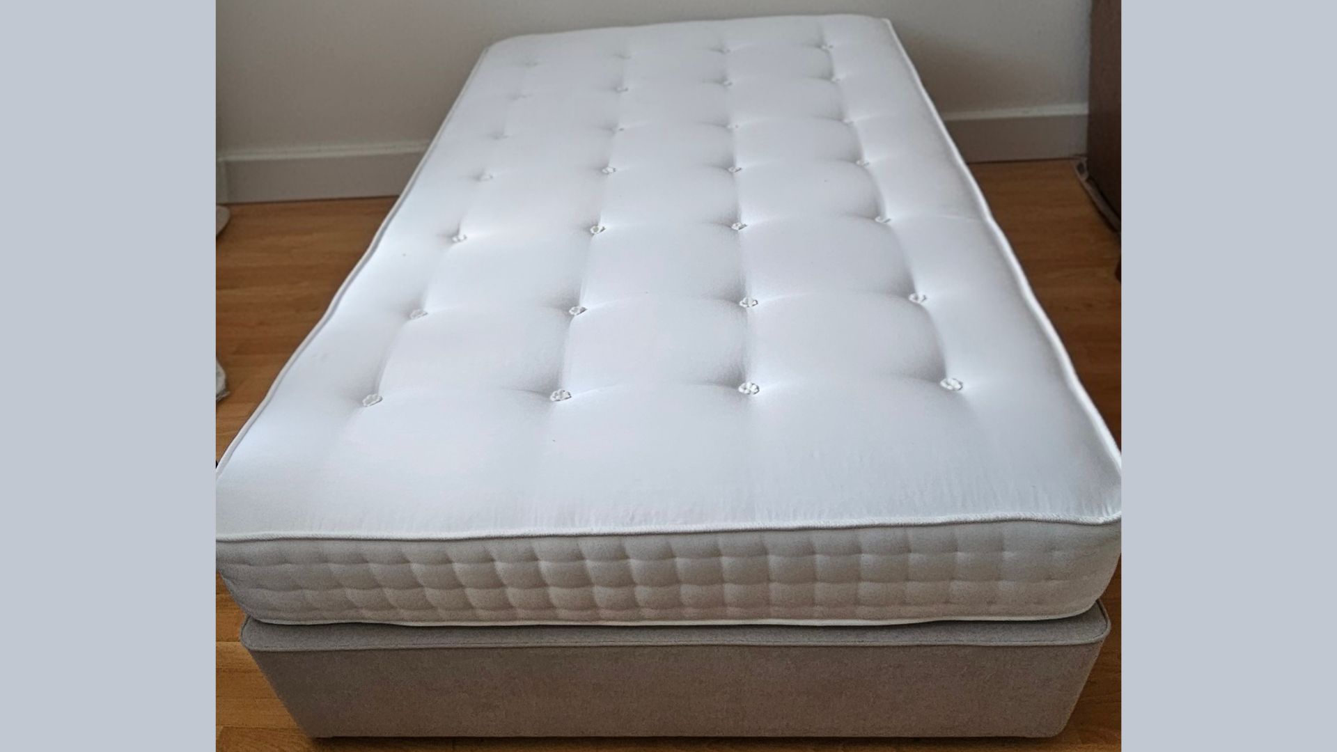 The Comfybedss Korinthian 1000 Pocket Sprung Mattress in Joyce's home