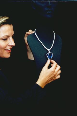 the titantic heart of the ocean necklace designed by Asprey