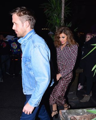 Ryan Gosling Shows Support for Partner Eva Mendes In the Form of a ...