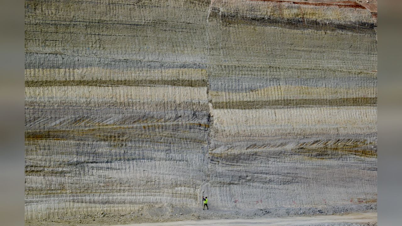 "A crack in time," by Chia-Hsin Tsai, which shows a fault in an outcrop in the Corinth Canal in Greece that was exposed during excavation work in 2022.