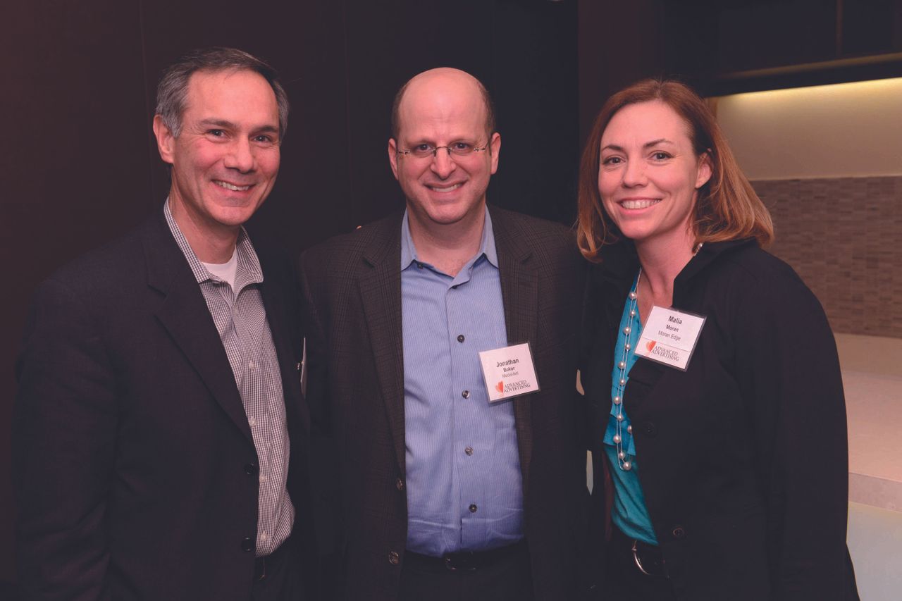 177629-Taking_part_in_ACC_Forum_s_roundtable_panel_l_to_r_CableLabs_CEO_Paul_Liao_Rainbow_Media_CEO_Josh_Sapan_Mediacom_CEO_Rocco_360x240.JPG