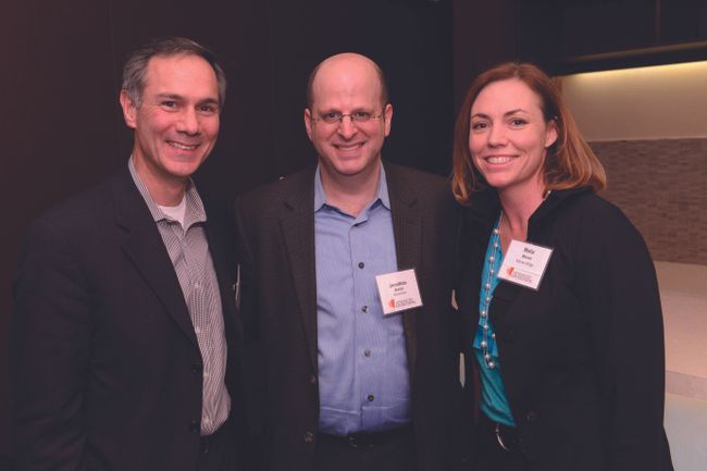 177629-Taking_part_in_ACC_Forum_s_roundtable_panel_l_to_r_CableLabs_CEO_Paul_Liao_Rainbow_Media_CEO_Josh_Sapan_Mediacom_CEO_Rocco_360x240.JPG