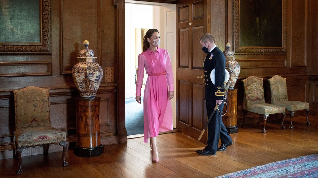 kate middleton pink dress