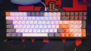 How to Build a Custom Mechanical Keyboard Step-By-Step | Tom's Hardware