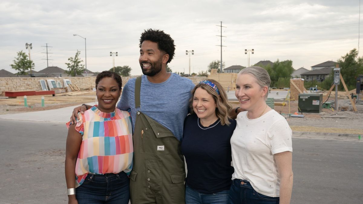 Arianne Bellizaire, Wendell Holland, Joanna Teplin and Clea Shearer on Extreme Makeover: Home Edition