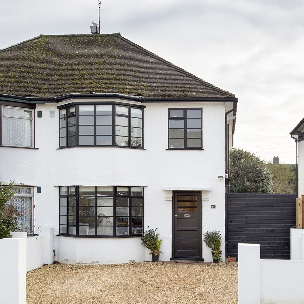 The 5 benefits of rendering a house according to Charlie Luxton | Ideal ...