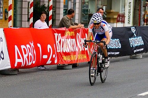 Christiane Soeder (Team SV CML Fincon) on her way to winning the women's race.