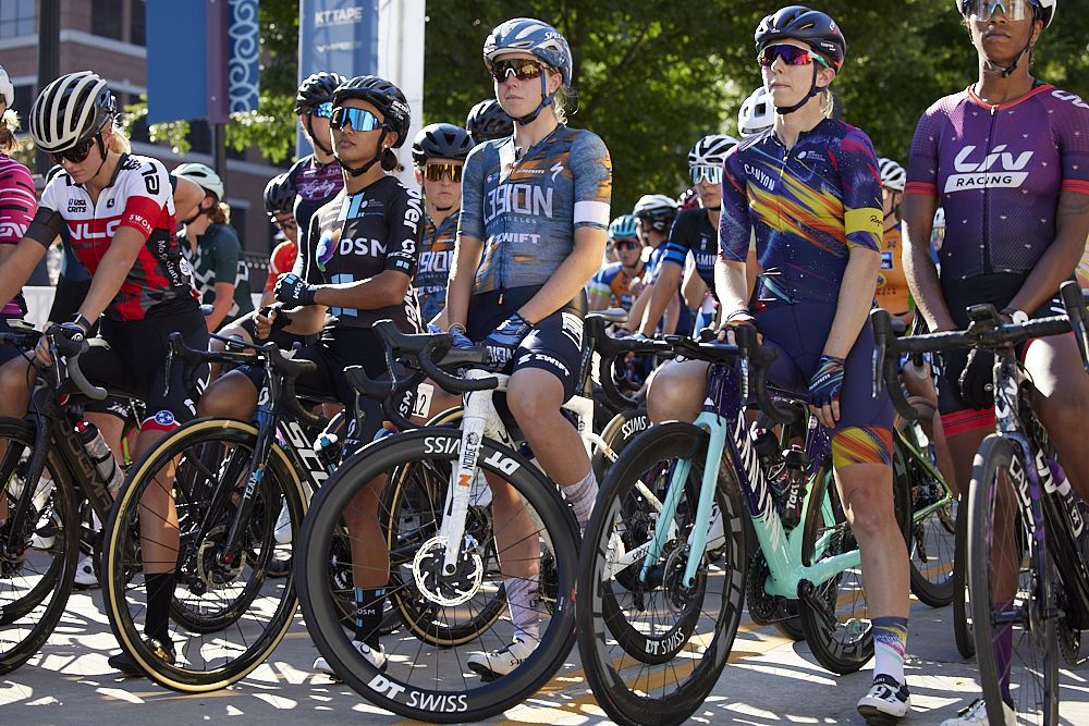 The start line of the USA Cycling Pro Road Championships 2021 women&#039;s criterium